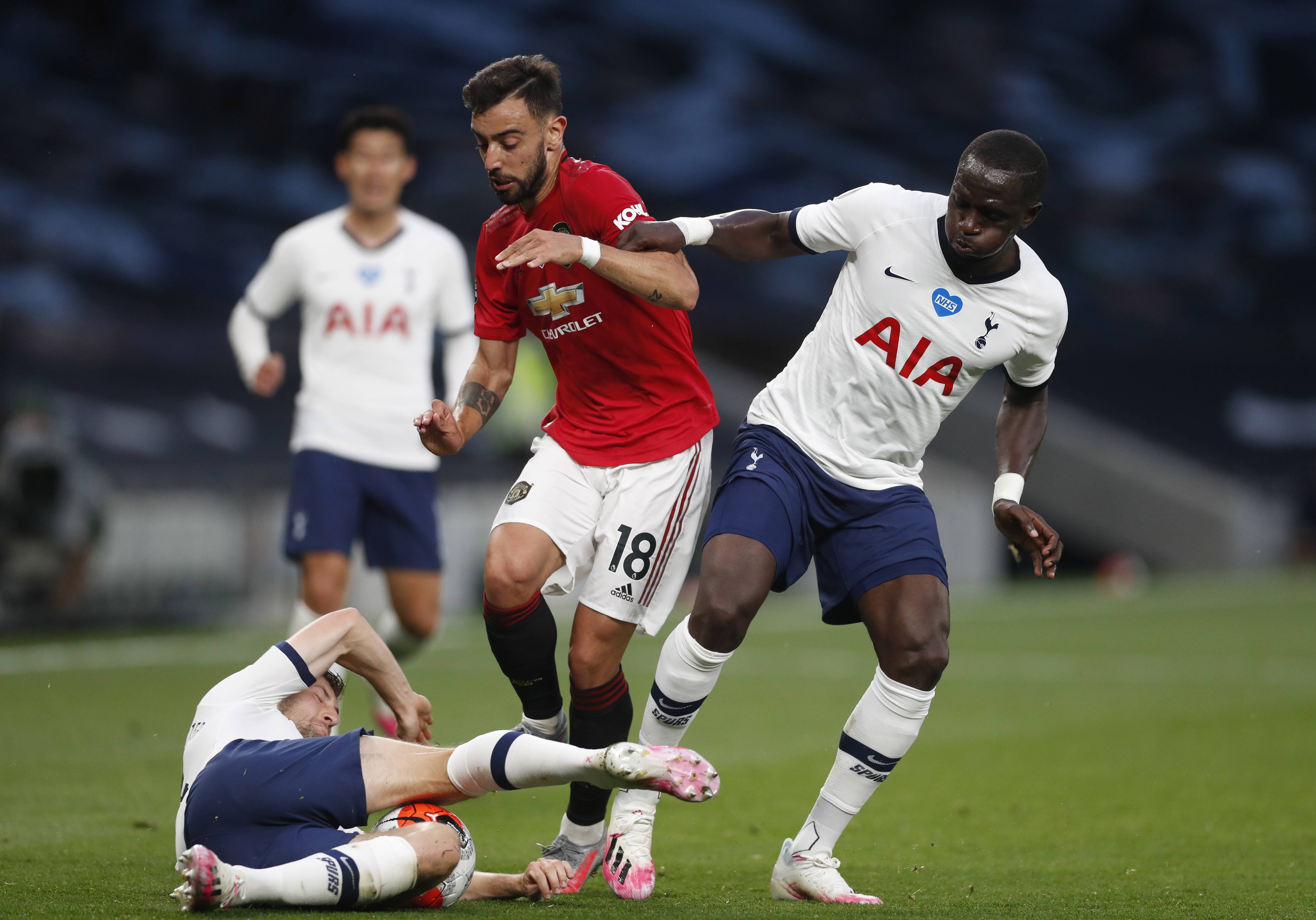 长春橙风球迷会：云南玉昆中场张宇峰夏窗回归长春亚泰效力.